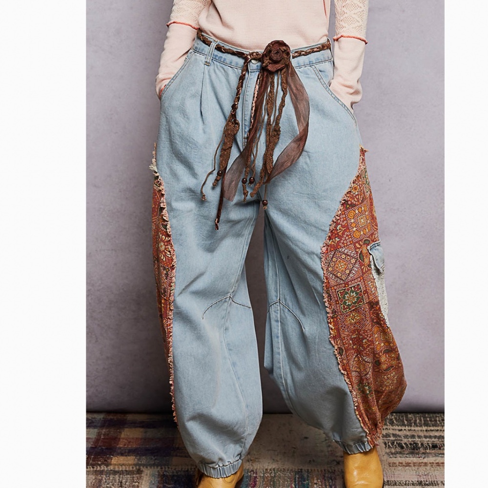 🎉 POL “ Anita “ POL Woven Jogger Pants in Denim Twill with Pleat Detail 56